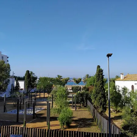 Apto En El Centro A 50M De La Playa Roses