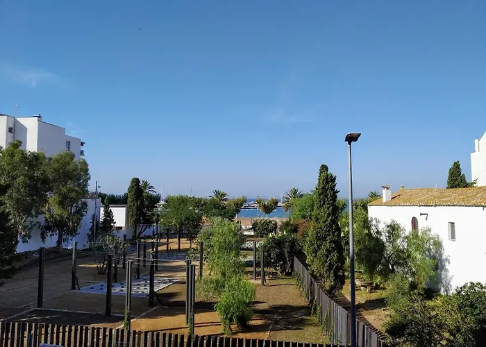 Apto En El Centro A 50M De La Playa רוזס