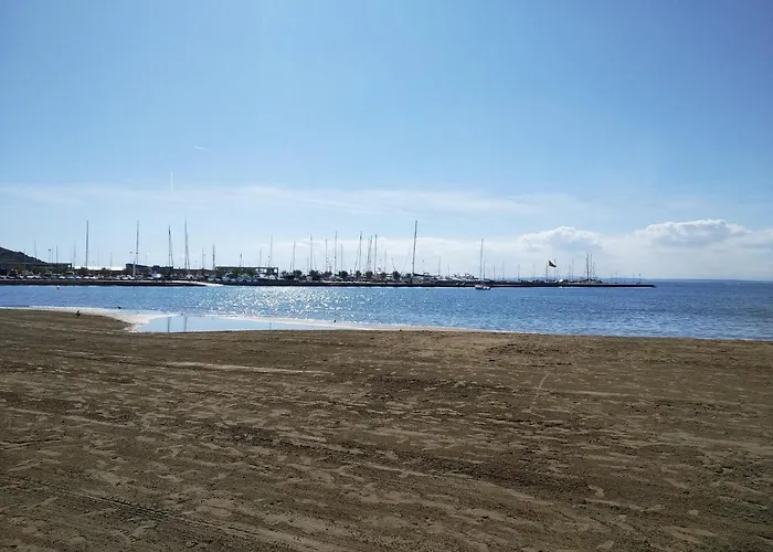 아파트 Apto En El Centro A 50M De La Playa 로지즈